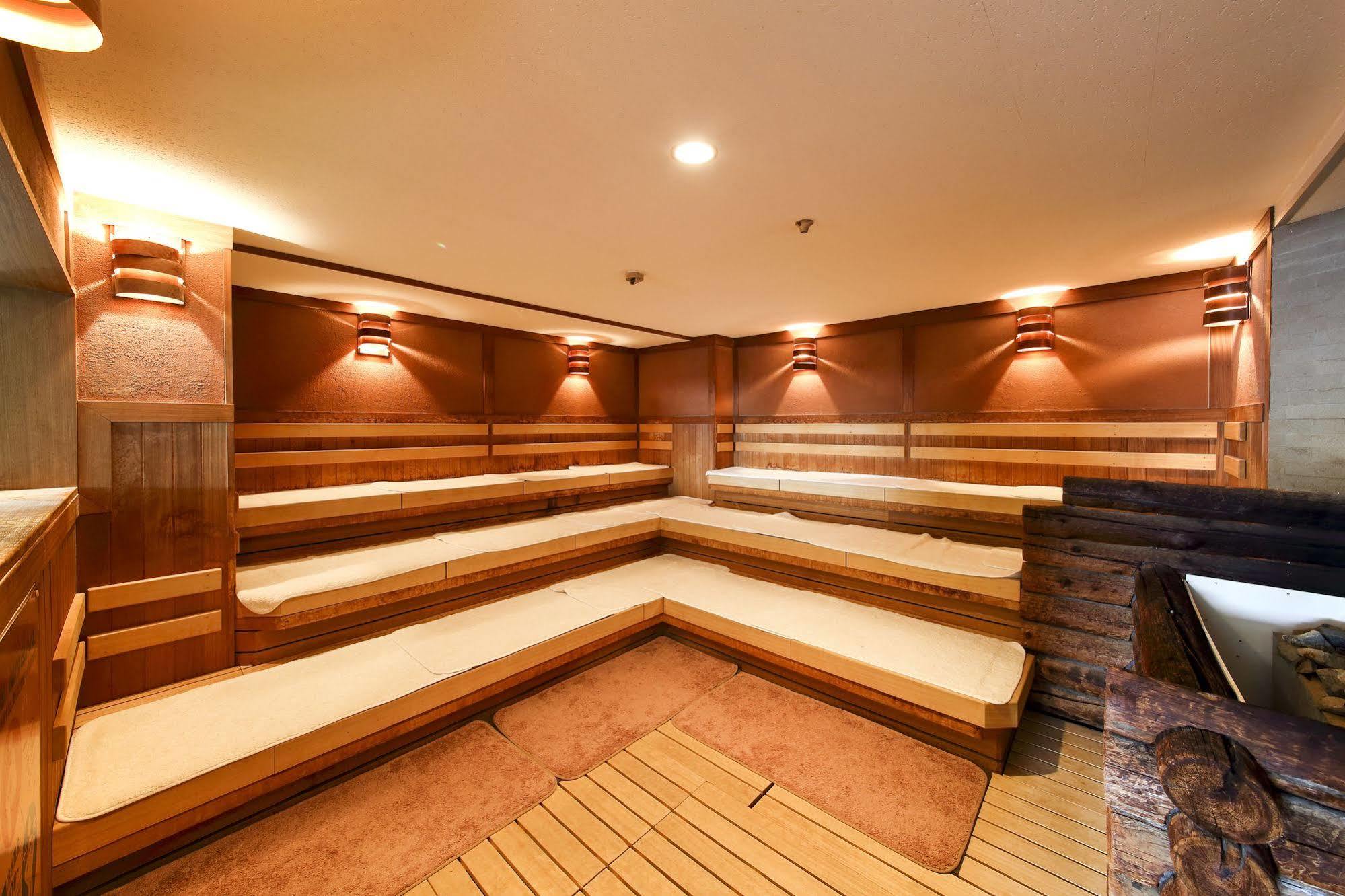 Sauna And Capsule Hotel Rumor Plaza Kyoto Exterior photo